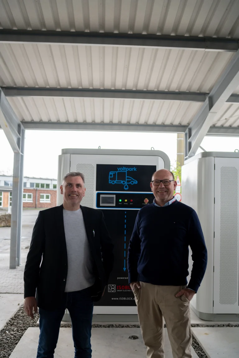 voltpark Diemelstadt - Ladepark - Raststätte - Schnellladestation - E-Lkw - Veganer - Strom - Toilette Diemelstadt - Paderborn - Kassel - Dortmund 15